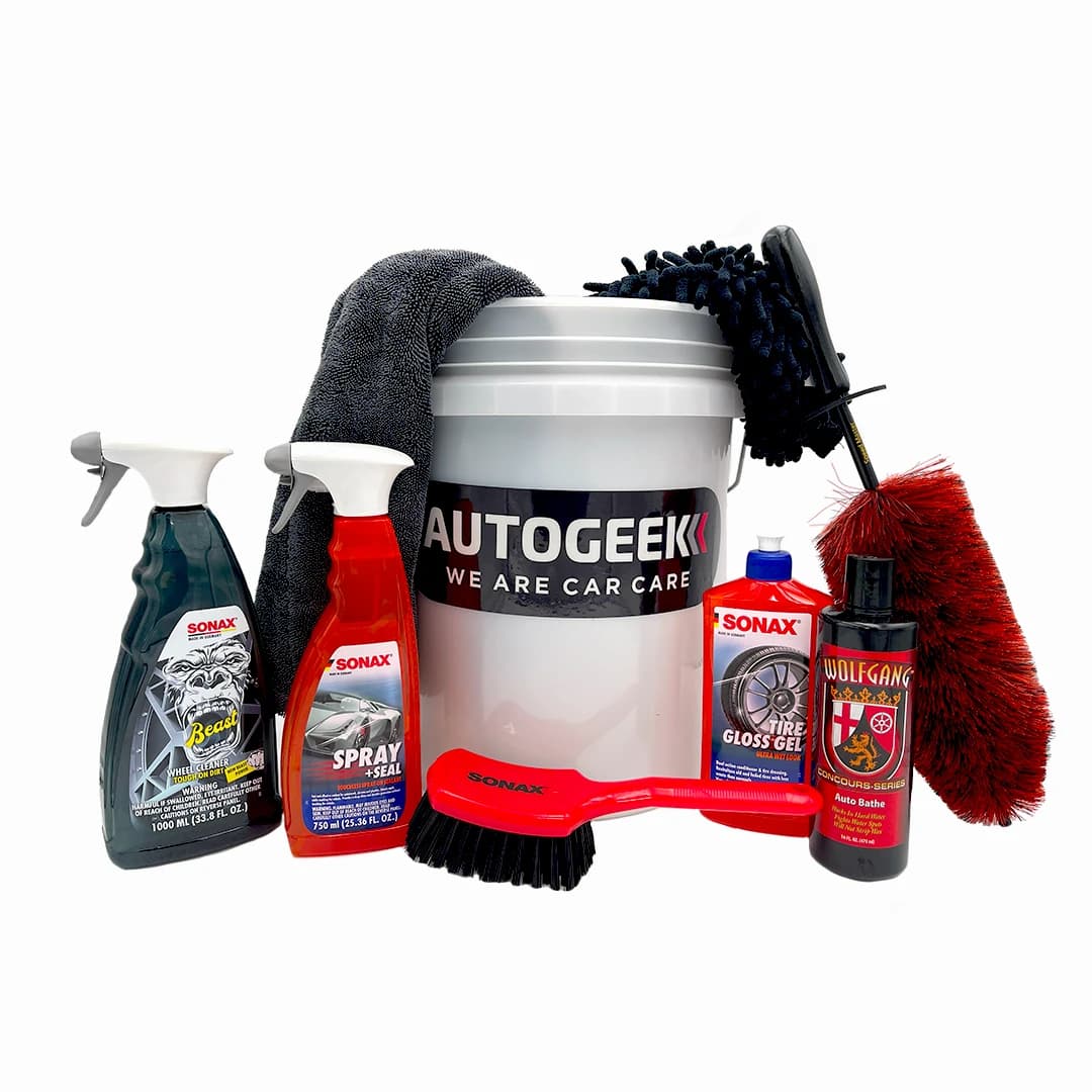 Car Enthusiast Wash Bucket Kit